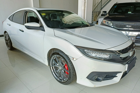 延安二手本田思域 2016款 220TURBO CVT 尊耀版