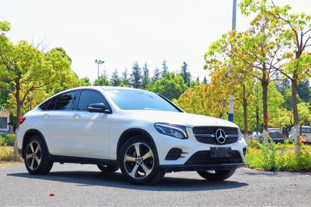 红河二手奔驰GLC轿跑 2018款 GLC 200 4MATIC 轿跑SUV