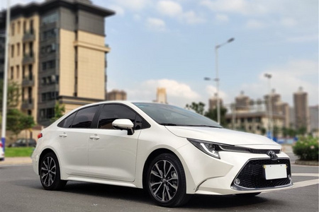 咸宁二手丰田雷凌 2018款 185T G二手V CVT 尊贵版 国V